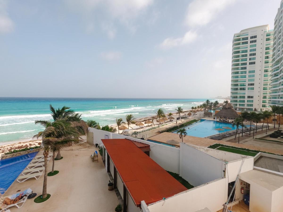 Ocean Front View Vila Cancún Exterior foto