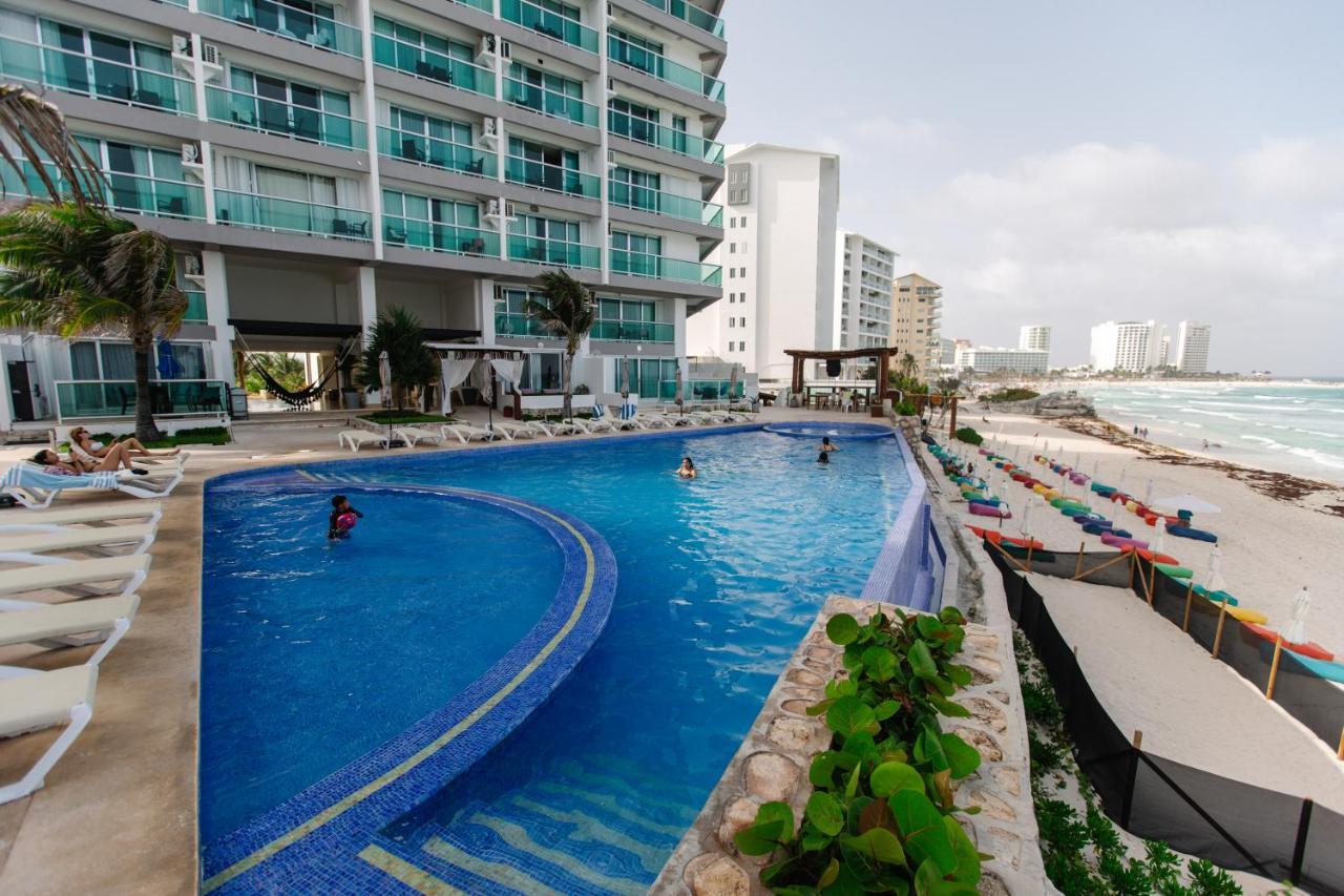 Ocean Front View Vila Cancún Exterior foto