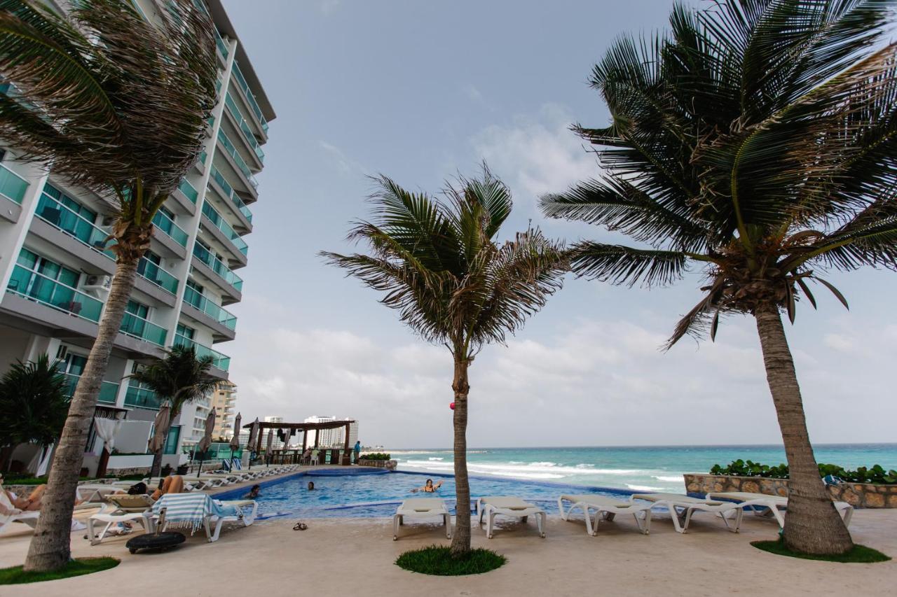 Ocean Front View Vila Cancún Exterior foto