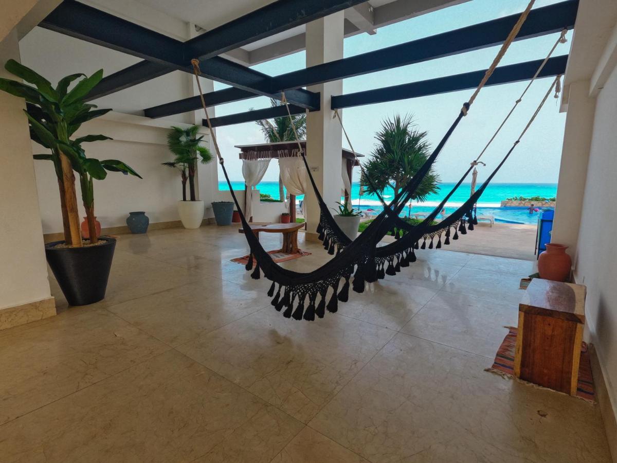 Ocean Front View Vila Cancún Exterior foto